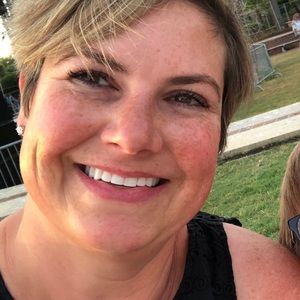 Meet your Posher, Tiffany